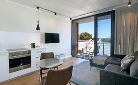 Docklands Deluxe One Bedroom Apartments By Itc Hospitality