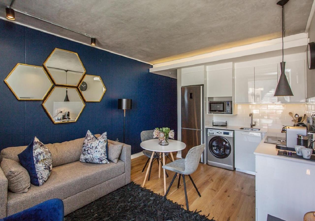 Docklands Deluxe One Bedroom Apartments By Itc Hospitality Cape Town Exterior photo