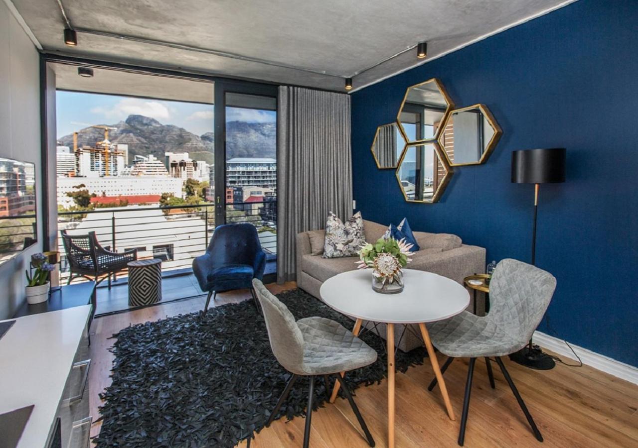 Docklands Deluxe One Bedroom Apartments By Itc Hospitality Cape Town Exterior photo