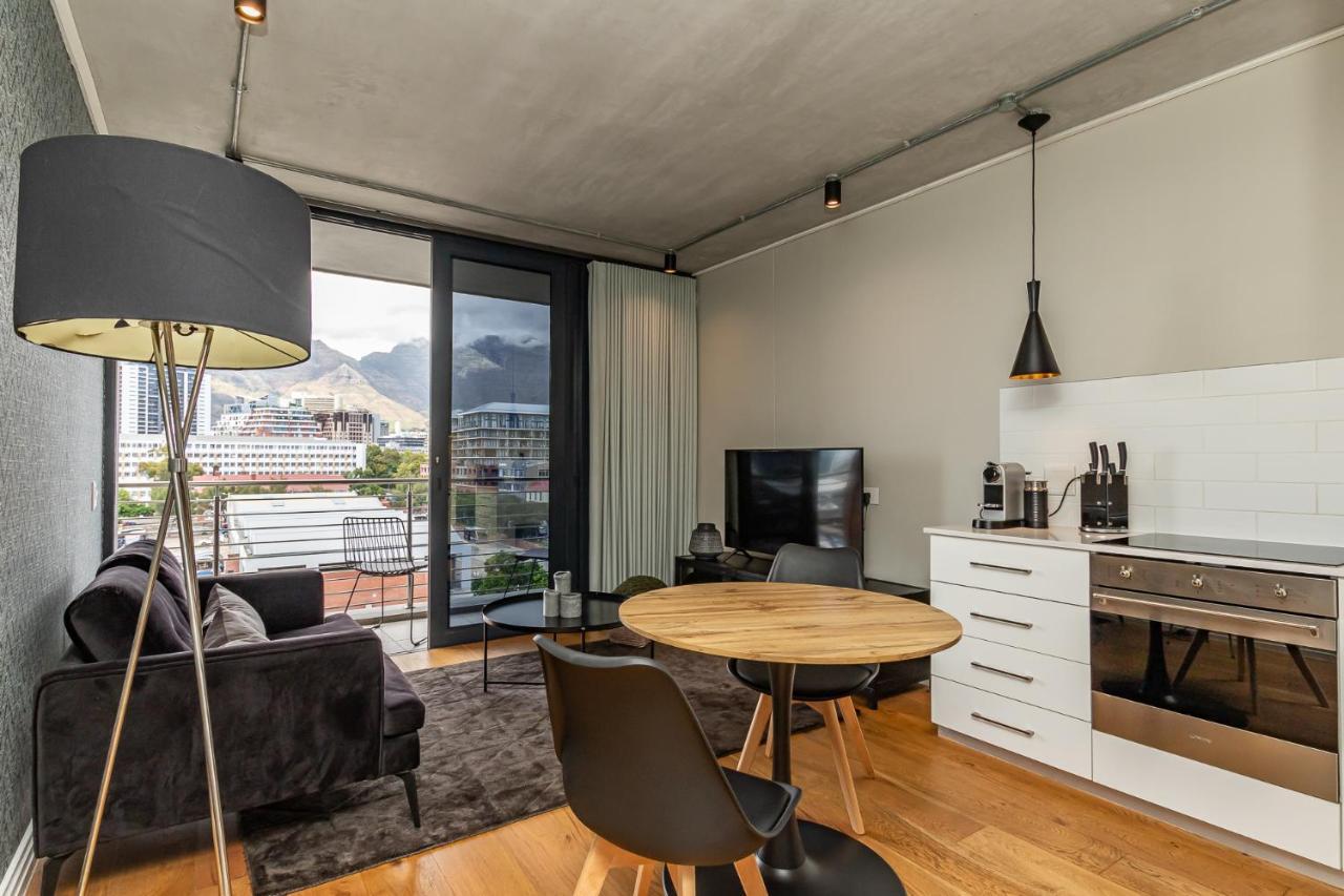 Docklands Deluxe One Bedroom Apartments By Itc Hospitality Cape Town Exterior photo